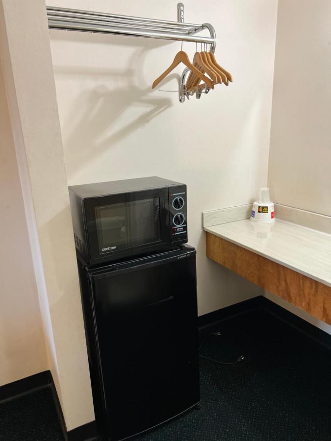 Garden Inn & Suites Metter エクステリア 写真
