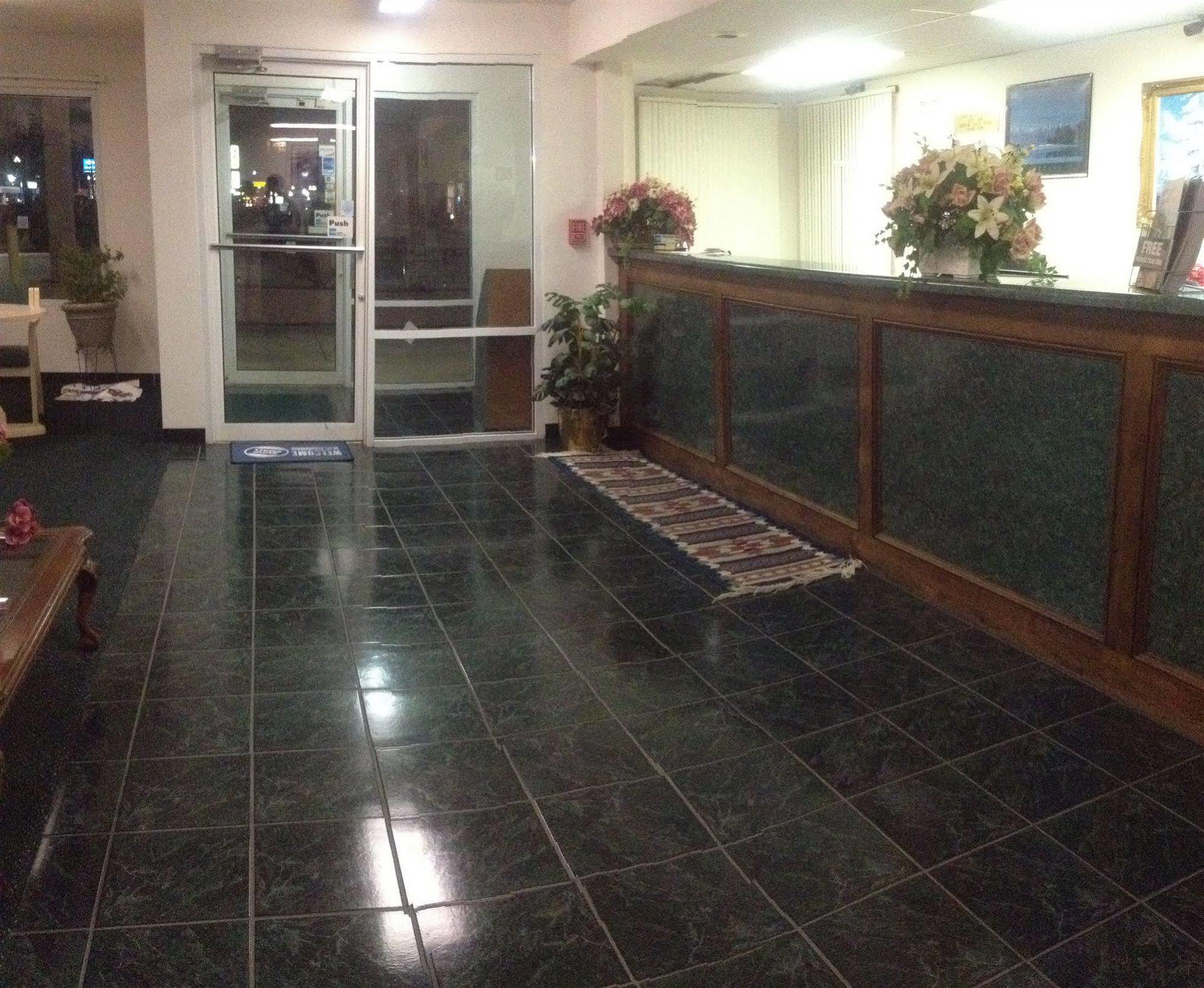 Garden Inn & Suites Metter エクステリア 写真